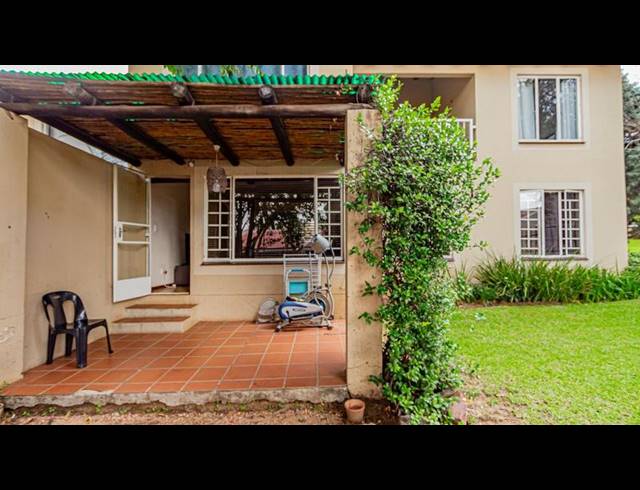 2 BEDROOM APARTMENT FOR SALE IN LONEHILL
